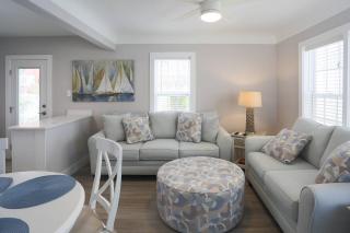 1 - Island Paradise Cottages - Sweet Jasmine - 2