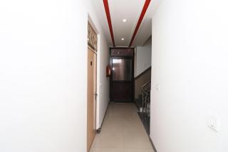 Hotel O Diamond Star - New Delhi - 9