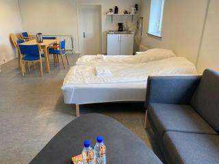 Ilulissat Harbour Stay - 8