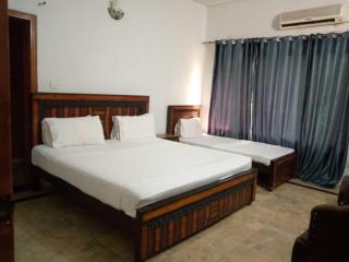 Sunrise Guest House F-6 - 1
