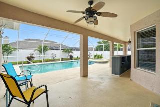 SEASHELLS PALMS Getaway heated Pool - 5