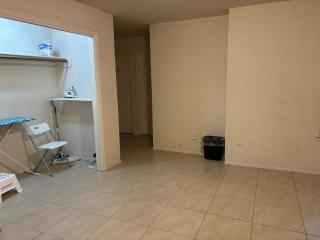 Southwest City Area Nice Home in Gated Community - Houston - 2