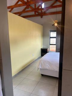 Yadah self catering - 2