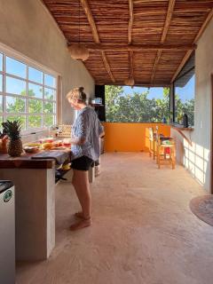 La Casa del Sol Beachfront - El Cuyo - 8