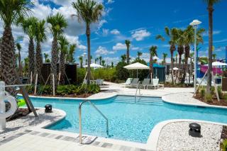 Luxury 5BR Villa with Private Pool, Themed Bedrooms & Sophisticated Design - 2