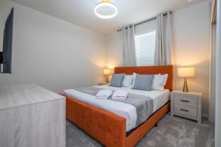 Stunning 5-Bedroom Dream Home in Windsor Cay - 1