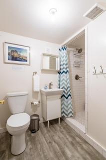 Bright Airy Bungalow AC Fast WiFi Prime SE - Portland - 9