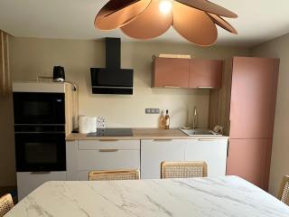 Maison avec jardin proche du marché - 7