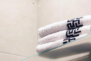 Ideal for businesses and workers parking included - 7