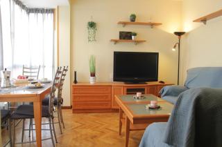 Ideal for businesses and workers parking included - 2