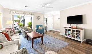 Gulfwinds 33 - coastal townhome - private beach - 7