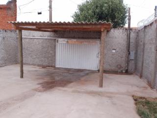 Iporã casa simples Ar-cond, wi-fi, smartv, máquina de lavar 6 pessoas, equipado com churrasqueira, garagem para 4 carros sendo 2 coberta, Hop Independente - 2