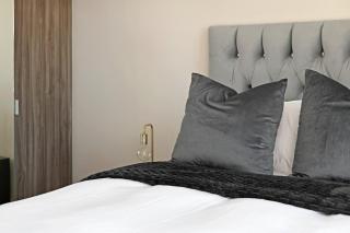 The City's Finest - Luxe 1BR - 7