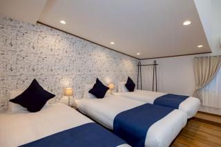 Bridge Stay Tengachaya - Hotel Quality, Direct to Kansai Airport , 6-min Walk from Midosuji , Sakaisuji Lines , Sleeps 3 to 4 Guests - 4