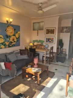 Nice Bedroom with Private Ensuite Bathroom - Neu-Delhi - 3