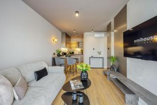 Emihouse Riverside Premium Apartments - Free Parking, City Center - 1