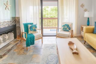 3BR Grand Lagoon Front Townhome - Private Dock, Resort Amenities & Beach Walk - 7