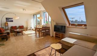 roofs of Berlin with Lift and Netflix - 1
