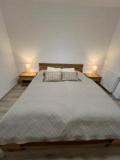 Prague Landing Family Lodging - Tuchoměřice - 7