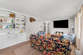 Modern 2BR • Pets OK • Sleeps 8 - Carrollton - 8