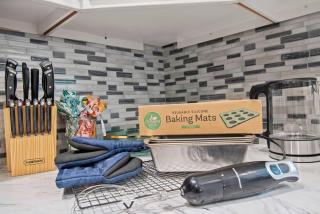 Modern 2BR • Pets OK • Sleeps 8 - 3