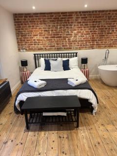 Holt GRDN House A beautiful 1 bedroom house with freestanding bathtub and log burners - Holt - 8