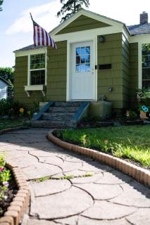 Eastside Suite-Cozy 3 Bedroom Home next 2 Downtown - Kalispell - 0