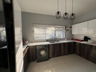 Mutare Manor - 2304 - 4