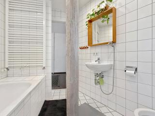 Stylish Stuttgart Stay 11 Pax - Stuttgart - 4