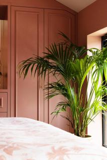 Thames Mansion - Water View - Staines - 1