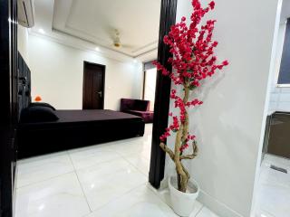 Bahria eiffel apartments - Lahore - 0