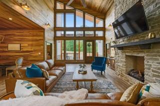 Modern Farmhouse - Arcades - Hot Tub - 2