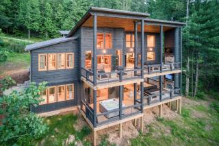 Morgan Trail - Stunning Mountain Masterpiece - 2