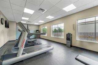 Best Western Plus McPherson - 1