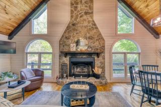 Bougie Bungalow - Cozy Cabin on 2 Acres - 7