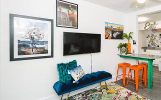Hello Dali Surreal 2BR Retreat Nr Downtown St Pete - 4
