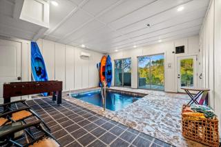 Bearfoot Bungalow - Lakefront Paradise - 9