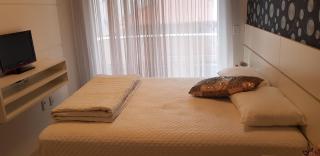 Ótimo apt 3 suítes, 2 garagens, 75 m da praia, ar - 3
