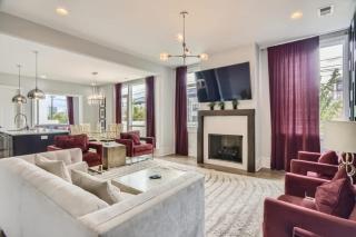 Fiddler's Flats - Sleeps 16 - Two Rooftops with view - 1