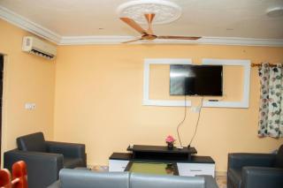 Luxurious Akwaaba Apartment 2 - - 4