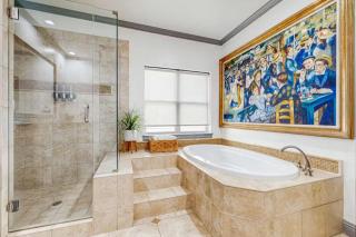 Modern 3BR Townhome in Uptown Dallas with Rooftop & Skyline Views - 9