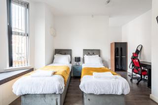 Comfy Contractor and Holiday Studio - Sleeps 2 - Coventry - 3