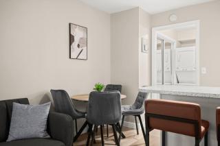 Chic and Cozy Loft near Q2 Stadium & North ATX - 8