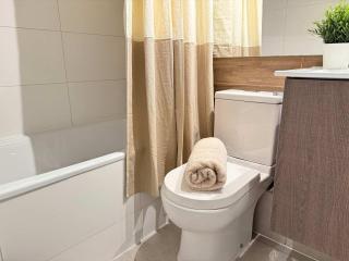 HOM I Depto con Parking cerca al Metro Santa Lucia - 6