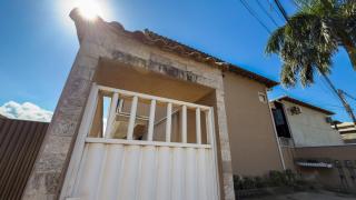 Duplex em Itaúna 4min da Praia que ocorre o WSL, 1min da pista de skate do LS, pracinha com parque infantil, quadra de futebol, tudo isso a 1 min da duplex, perto do comércio, wi-fi super rápido, estacionamento gratuito, monitoramento 24hrs - 9