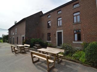Farm Stay with Sauna, Teuven - 0
