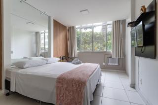 Charme e Luxo na Quadra da Praia de Copacabana - Siqueira Campos - 3