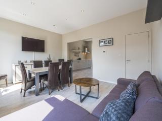 Bright apartment in the city center - 8