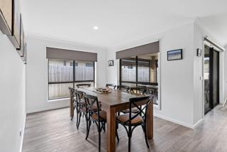 Albatross Retreat - 6