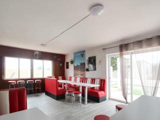 Villa in Villamuriel with Pool and Barbecue - 8